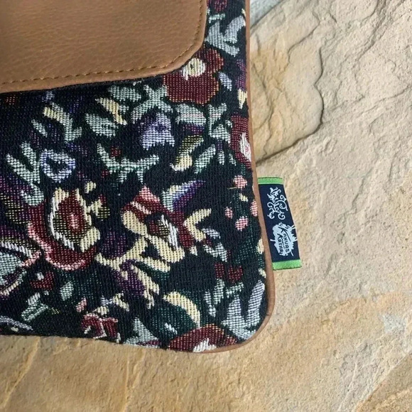 Kanvas Katha Crossbody Multicolored Bag - Picture 7 of 7